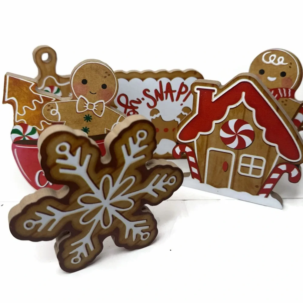 Festive Holiday Tiered Tray Decor Lot 11 Pieces